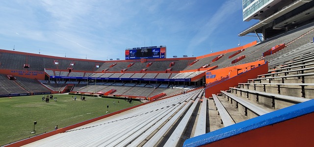 莫德里奇回忆热刺生涯，未能如愿加盟切尔西，反而成就皇马传奇