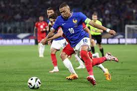 日职联半场：两队门将屡屡立功，川崎前锋0-0冈山绿雉