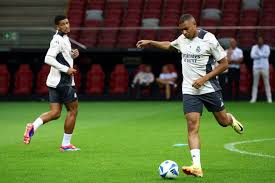 撼动争冠局势！ESPN盘点以字母哥为核心的五笔交易